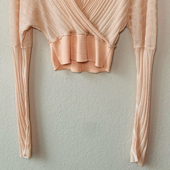 Free People Rose Pluto Lightweight Surplice Feminine Coquette Blouse Size XS - Picture 6 of 9